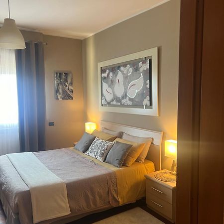 Charme & Relax - Fiera Di Roma - Fiumicino Airport Apartment Ponte Galeria Exterior photo