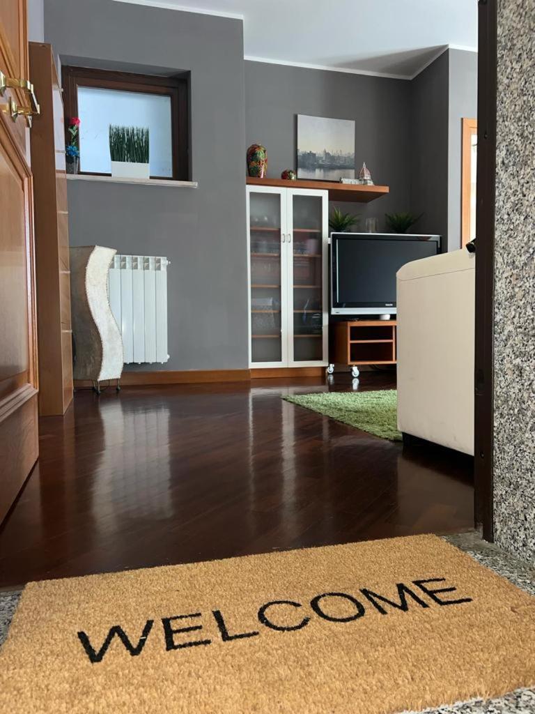 Charme & Relax - Fiera Di Roma - Fiumicino Airport Apartment Ponte Galeria Exterior photo